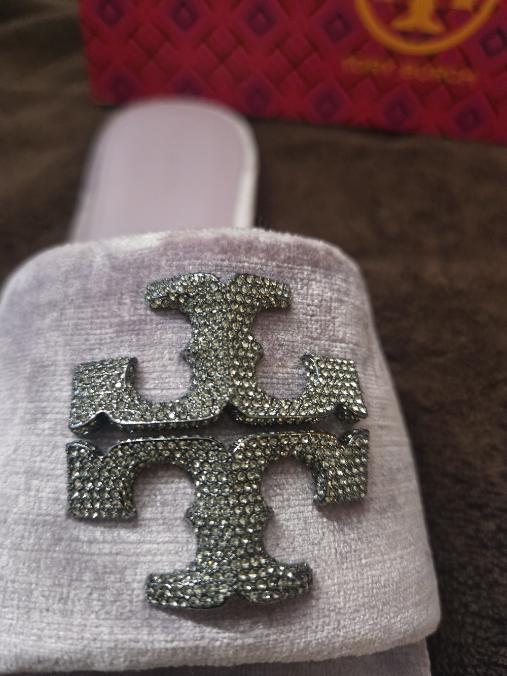 Tory Burch Lilac Velvet Slide Sandals with Crystal Logo NWT Size 10 - Picture 2 of 11